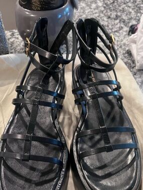 Tory Burch Black Multi-Strap Leather Sandals